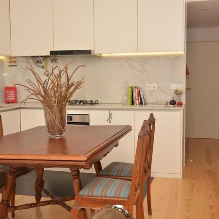 Вілла Jenny And Carmie Town House Віана-ду-Каштелу Екстер'єр фото